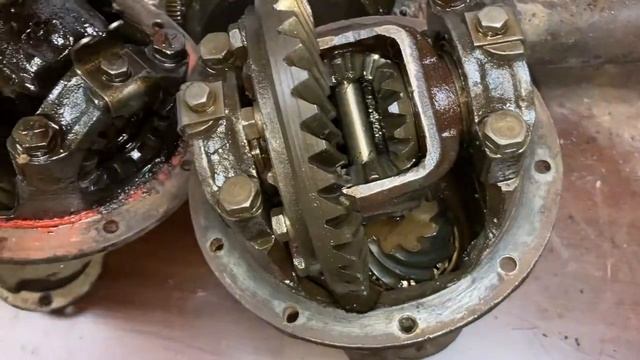 Замена редуктора заднего моста. Пошаговое объяснение. смотреть онлайн