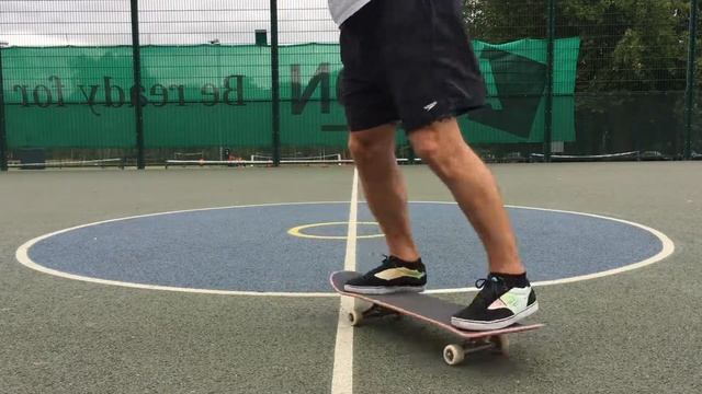 How to frontside revert | Basic Skateboard Trick смотреть онлайн