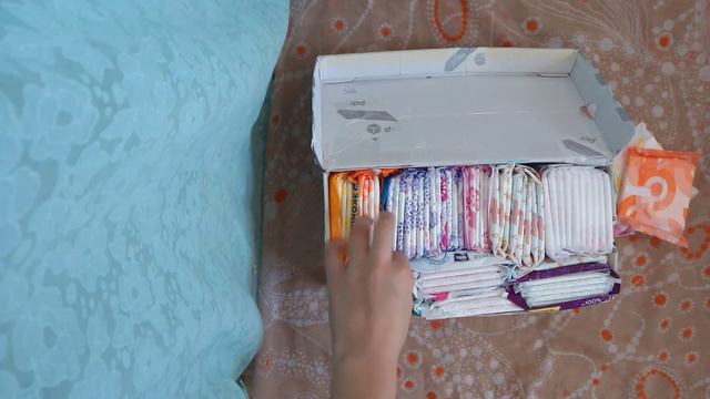 Собираем☺️ прокладки💫 в поездку/Катя💖 смотреть онлайн