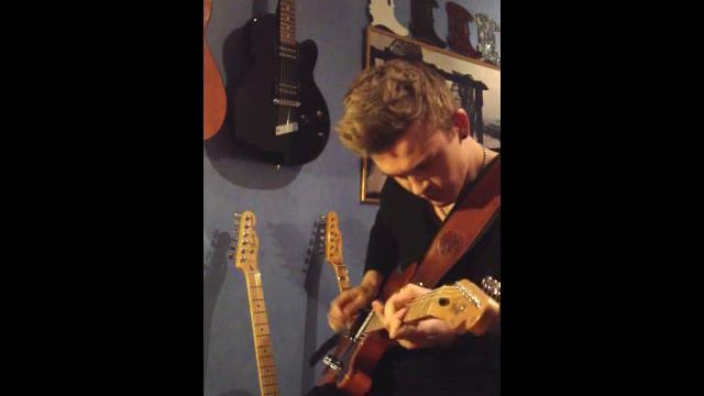 Dr.Z Maz 18 JR + Fender Amber Nashville Telecaster + Wampler Paisley Drive смотреть онлайн