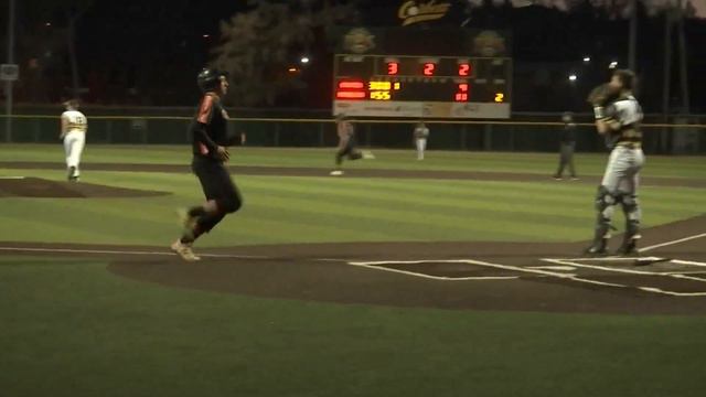 High School Baseball смотреть онлайн