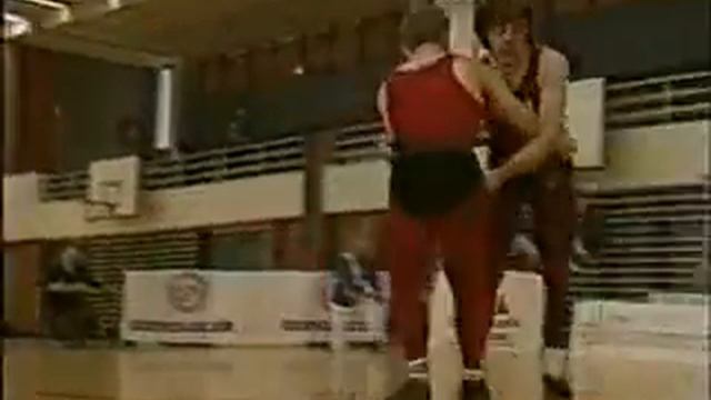 Icelandic Glima Championship 1990 Kristján Yngvasson vs Arngeir Friðriksson смотреть онлайн