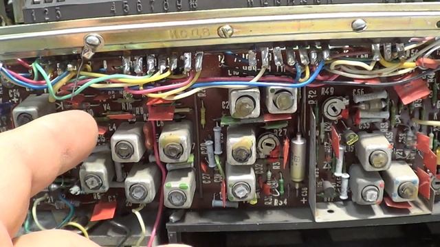 Радиоприемник Океан-214 ПЧ 10.7 мГц.Не работает УКВ.(1 часть) смотреть онлайн