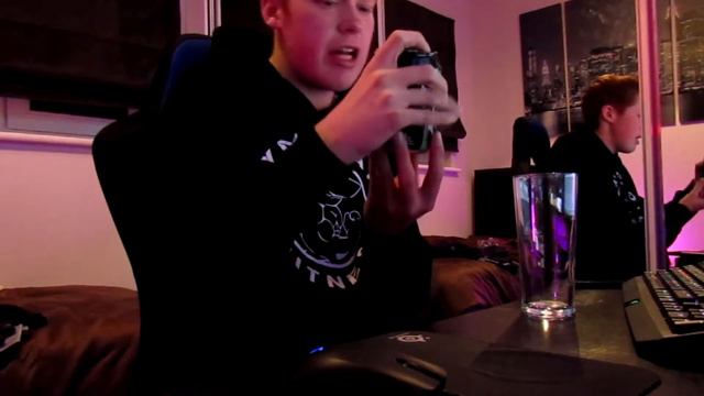 Green Cola REVIEW/TASTE TEST @greencolauk смотреть онлайн