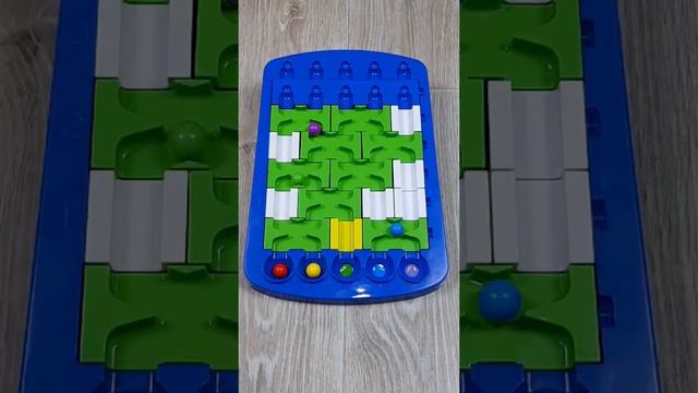 Logic puzzle Marbles смотреть онлайн