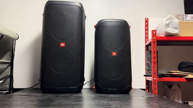 JBL Partybox 110 vs Partybox 310 AC mode ? sound e bass test ? смотреть онлайн