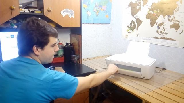 HP DeskJet 2130 , распаковка и тестирование. Достойное МФУ смотреть онлайн