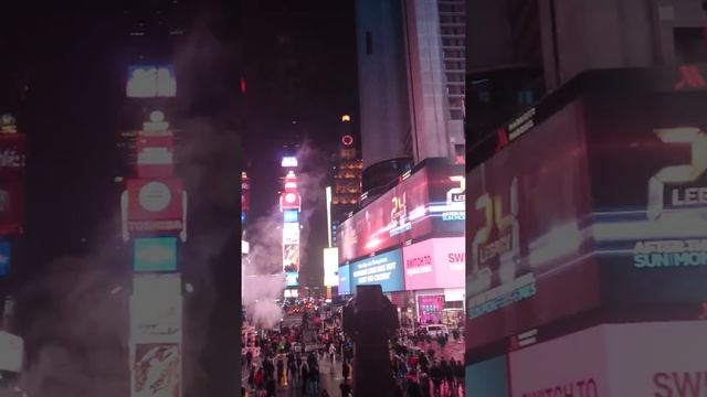 TIME SQUARE NEW YORK ТАЙМ СКВЕР НЬЮ-ЙОРК смотреть онлайн