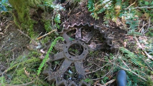 Large Broken Gear Found At The Extension No.2 Air Shaft Site смотреть онлайн