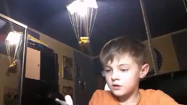 Лайвфхак , как сделать пулялку в домашних условиях) смотреть онлайн