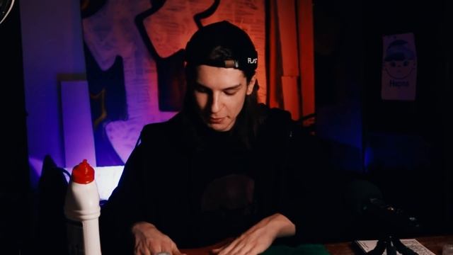 Учимся любить Родину с видеоблогерами 43 душных минуты смотреть онлайн