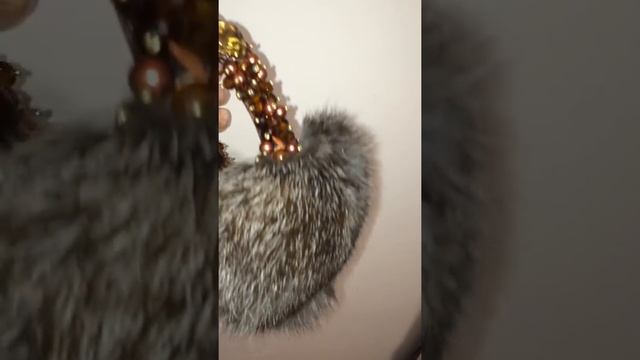 Теплые наушники смотреть онлайн