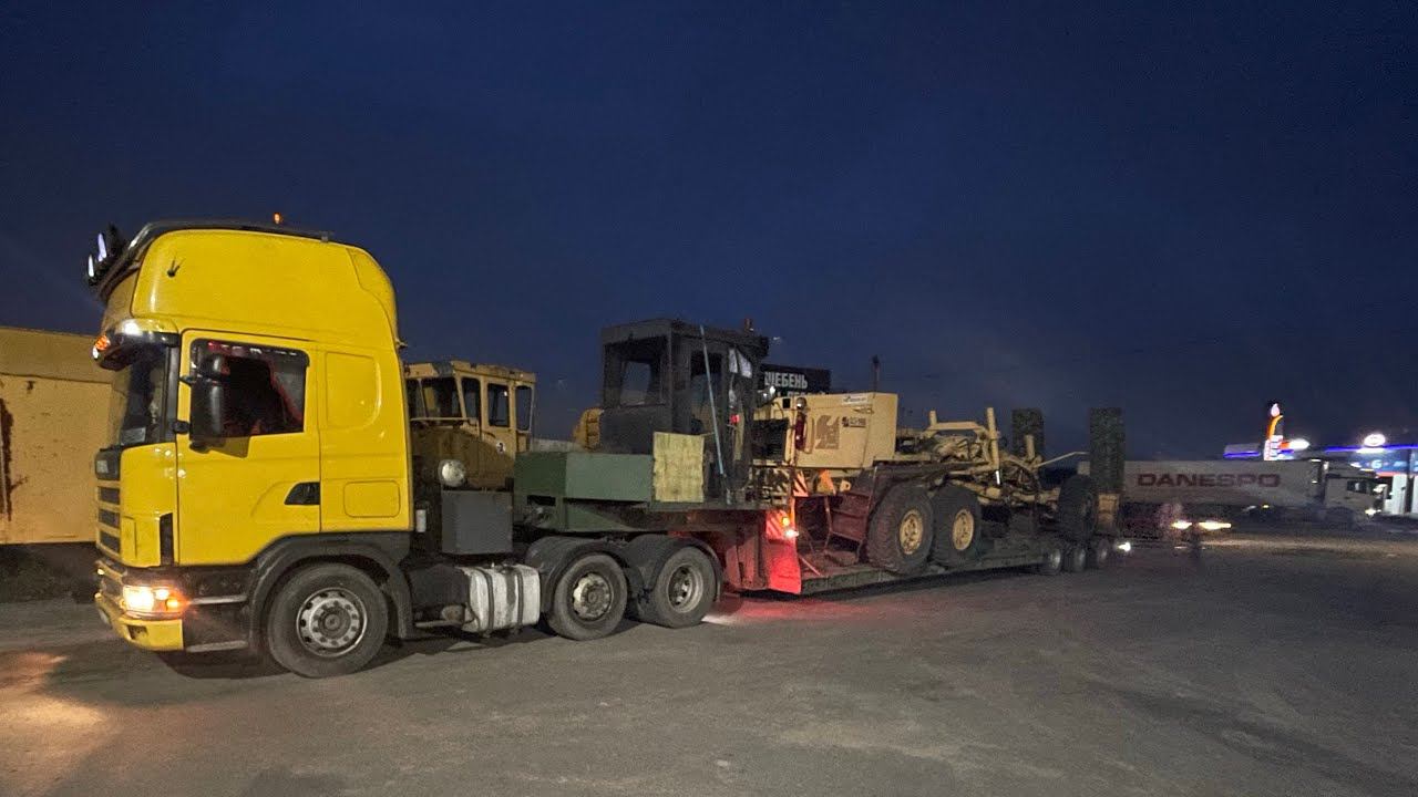 Перевозка грейдера ДЗ-98В / Челябинск встретил грязью смотреть онлайн