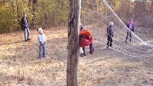 Пионербол на природе, 3 класс, родители и дети (продолжение) смотреть онлайн