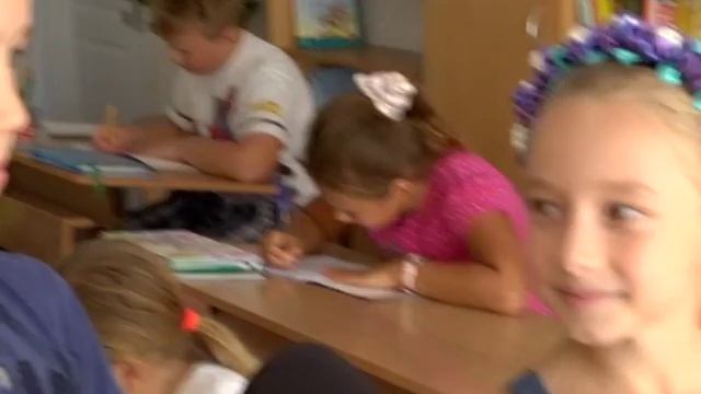 Впечатления героев сказки "Малыш и Карлсон" от участия в спектакле смотреть онлайн