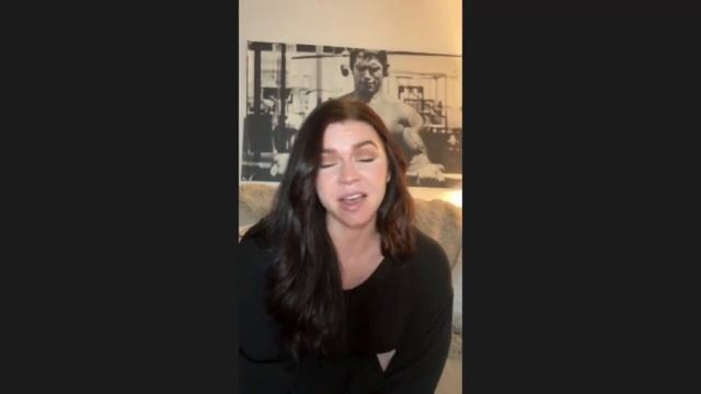 IFBB Pro Women's Physique Competitor and Olympian Julia Monroe Interview 1-21-24 смотреть онлайн