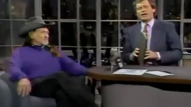 Willie Nelson - Milk Cow Blues & Dave has His HS Yearbook:) смотреть онлайн