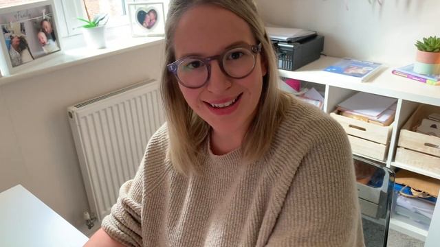 STUDIO VLOG 004 | New Business Cards, Painting Whales & Announcing the Winner! смотреть онлайн