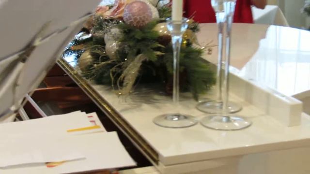 Love Is Blue смотреть онлайн