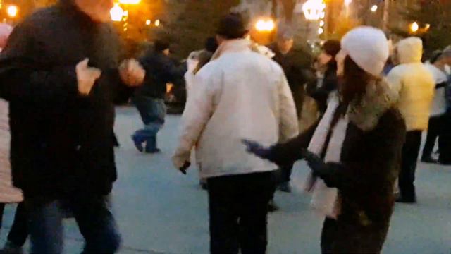Бай бай бай бай бай !!!💃🌹Танцы в парке Горького!!!💃🌹Харьков 2021 смотреть онлайн