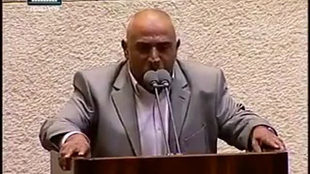 Азан в парламенте Израиля. Как нервничают шайтаны при чтении Азана смотреть онлайн