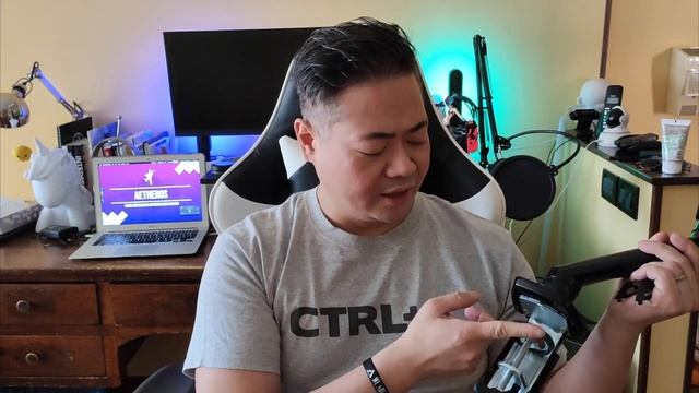 Rivitalizzare la scrivania con un Braccio da Monitor? FLEXIMOUNTS F6 REVIEW смотреть онлайн