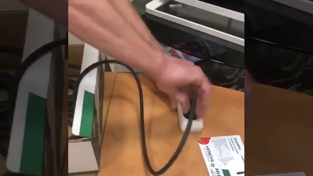 Адаптер ET36A для инструмента HiKOKI с системой аккумуляторов Multivolt смотреть онлайн