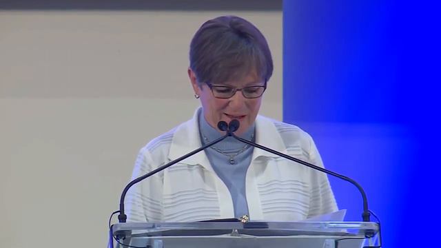 Kansas Gov. Laura Kelly speaks at 2026 FIFA World Cup event смотреть онлайн