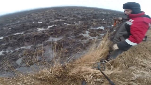 КОП В ПОСАДКЕ ! МЕРЗЛАЯ ЗЕМЛЯ НЕ ПОМЕХА! (часть 1) смотреть онлайн