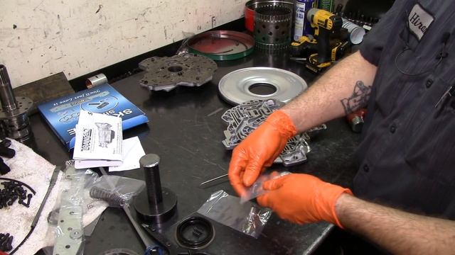 45RFE Transmisión Automática - Parte - 2 - Ensamblar