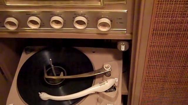 The Weavers Pete Seeger - Goodnight Irene - Zenith Cobra-Matic смотреть онлайн