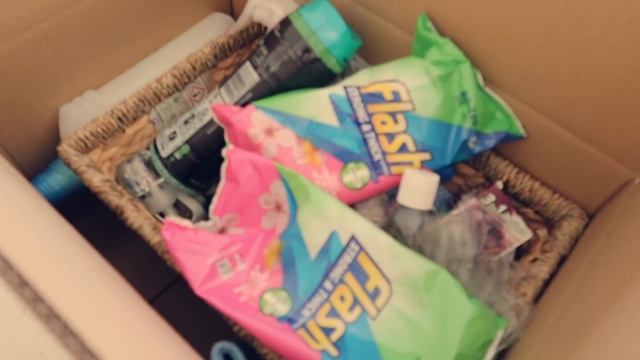 MOVING VLOG #3 | moving day + our first night! смотреть онлайн