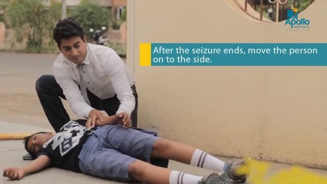 Apollo Hospitals | First Aid in Seizure | What to do in case of seizure ? смотреть онлайн