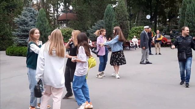 LAMBADA смотреть онлайн