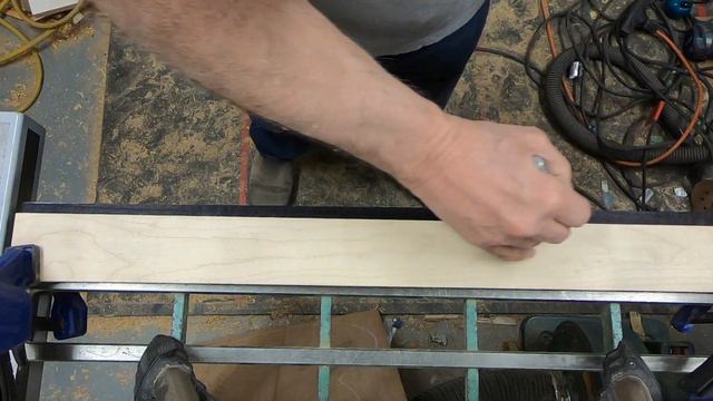 A DAY IN THE LIFE OF A GUITAR MAKING GEEK at JONAH GUITARS смотреть онлайн