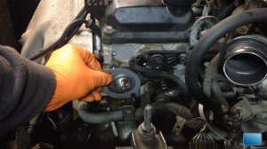 How To - Change/Replace a Thermostat on a Kia Rio 2003
