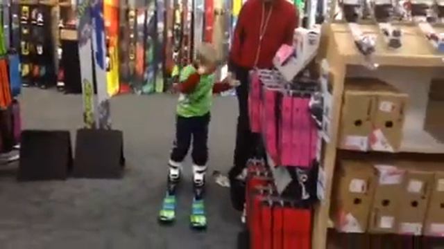 Greg: try these skis on! смотреть онлайн
