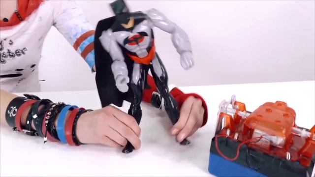 ХАРЛИ КВИНН и ДЖОКЕР: приключения злодеев! Сборник! смотреть онлайн