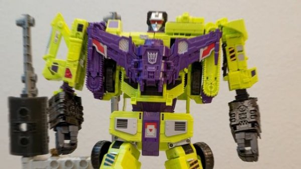 Devastator VS Devastator - Transformers Stop Motion