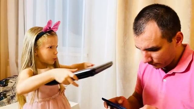 Полина и папа весёлая детская история про странный сон