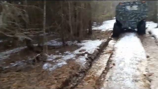 Вездеход ОСА2 по весенней распутице смотреть онлайн