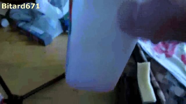 Ем йогурт вилкой