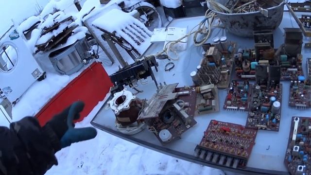 Драгметалл в старых телевизорах! Платина, палладий, золото и серебро! смотреть онлайн