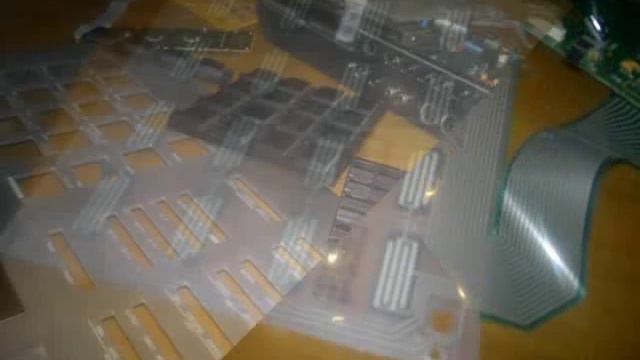 ROLAND R8 DRUM MACHINE HUMAN RHYTHM COMPOSER 1988 REBUILD & DEMO SOUND смотреть онлайн