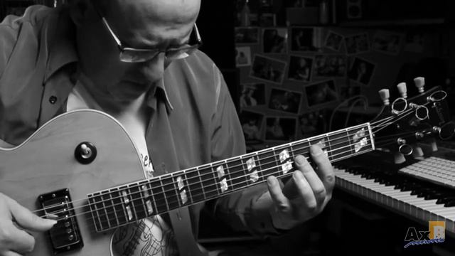 Alex Blanco interpreta "'Round midnight" (T. Monk) смотреть онлайн