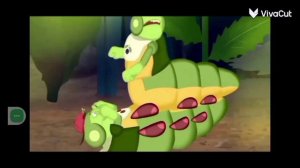 Вупсень бьет кулаками пупсеня 256 раз