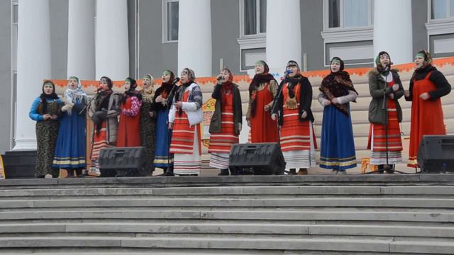 Ансамбль "Купава" на Масленице 13 марта 2016 года в Дзержинске смотреть онлайн