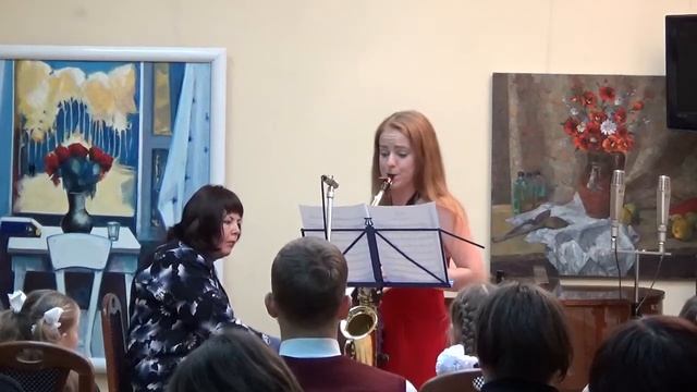 А. Безенсон Центрифуга. Даша Бобко- саксофон. Алина Безенсон - фортепиано.