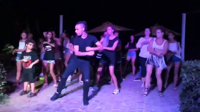 Black party 🖤 смотреть онлайн