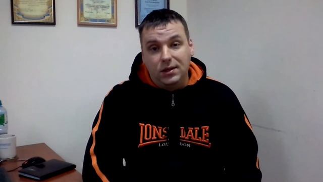 Загранпаспорт в Украине. Как наваривают на услуге, которой нет? смотреть онлайн